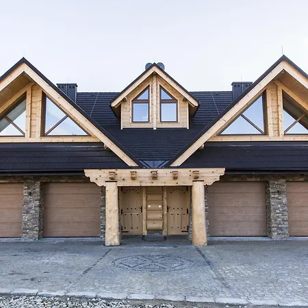 Udanypobyt Panorama アパート