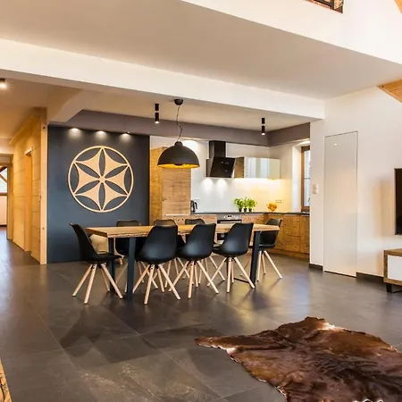 Udanypobyt Panorama *